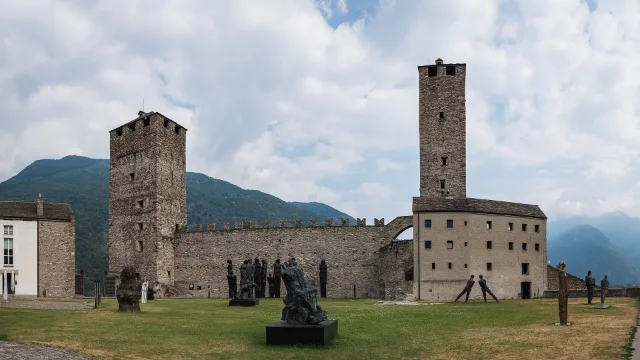 Die zwei Türme des Castelgrande in Bellinzona.