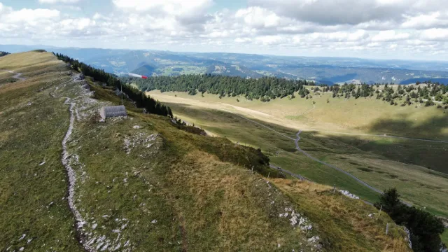 Eine Jurakrete aus der Luft.