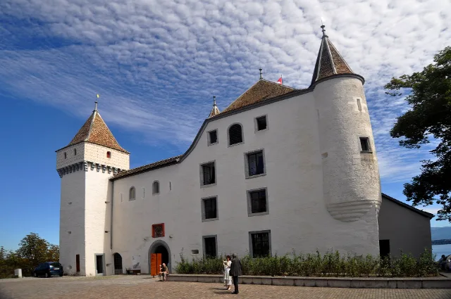 Das Schloss von Nyon.